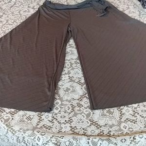 I'm selling very sharp pants
